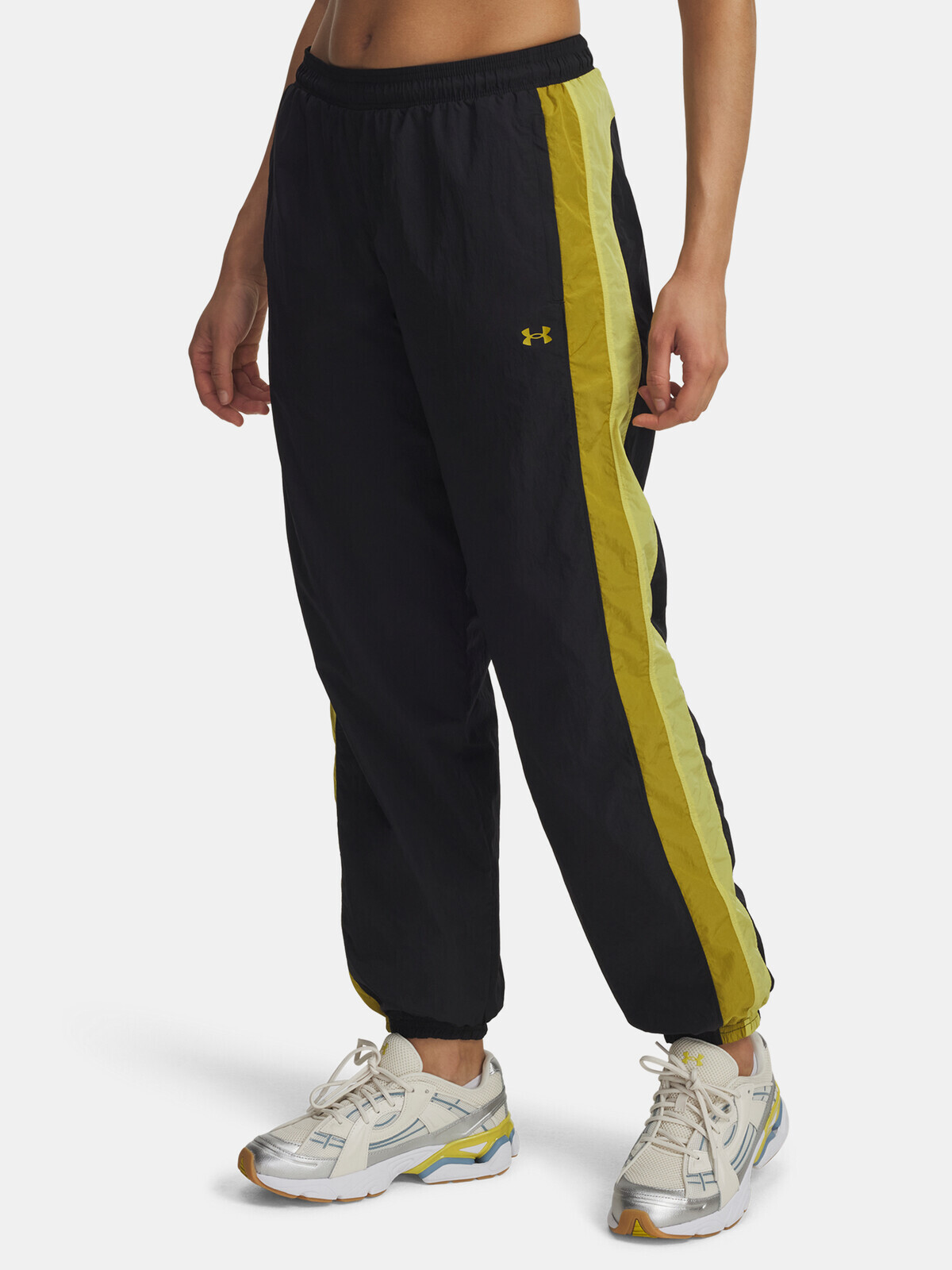 Dámské sportovní kalhoty Under Armour UA Icon Crinkle Pant-BLK - Dámské