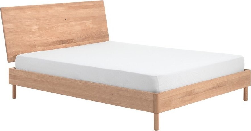 Dvoulůžková postel z dubového dřeva bez roštu 160x200 cm v přírodní barvě Forrest – Vipack