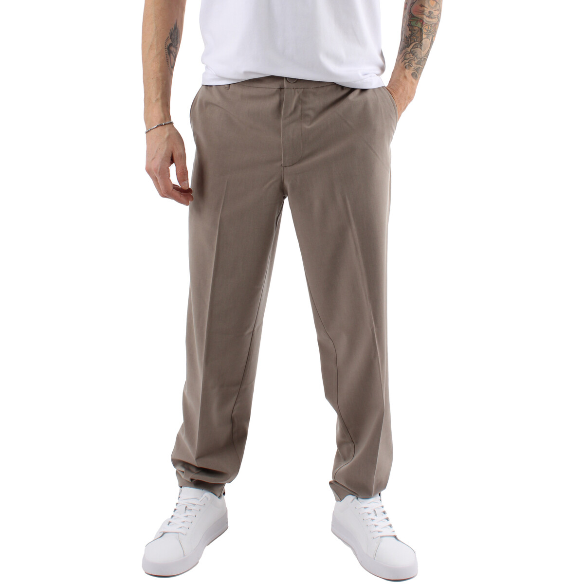 EAX  XM000346AF10897  Černá