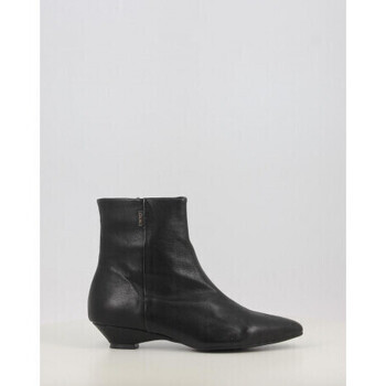 Gaimo  MAGNOLIA  Černá