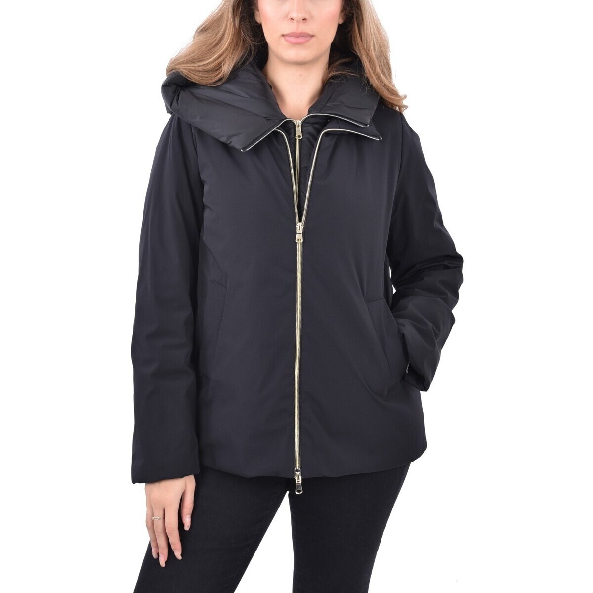 Emme Marella  JERZU  Černá