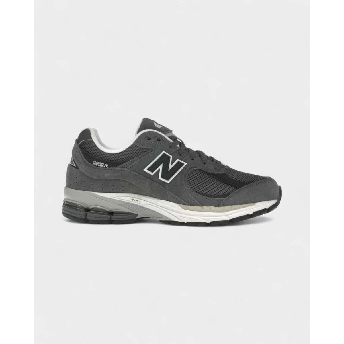 New Balance  2002R Monochrome Pack Grey  Šedá