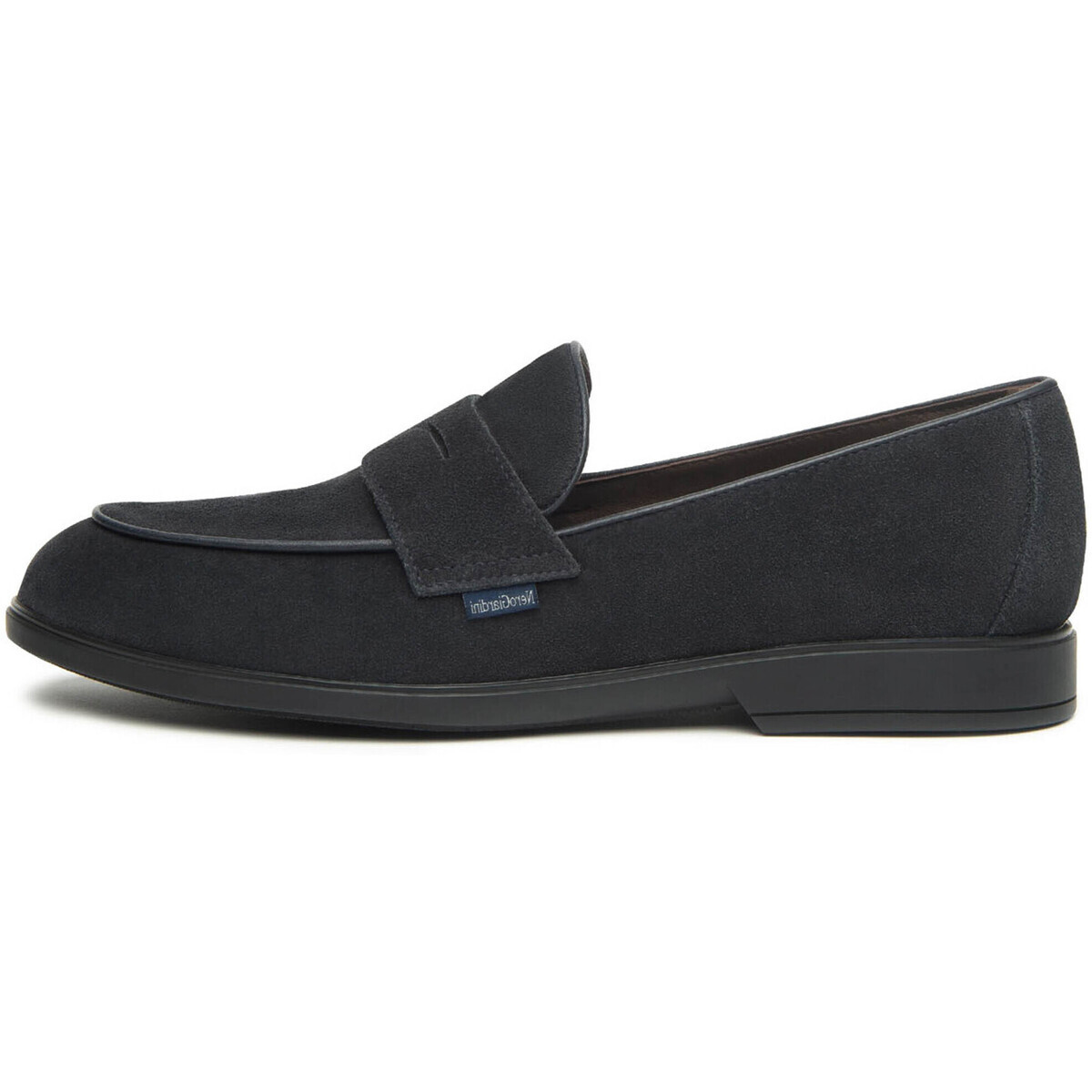 NeroGiardini  Arold 139 Reno Oceania Gomma Nuoro 8171 Ner  Modrá