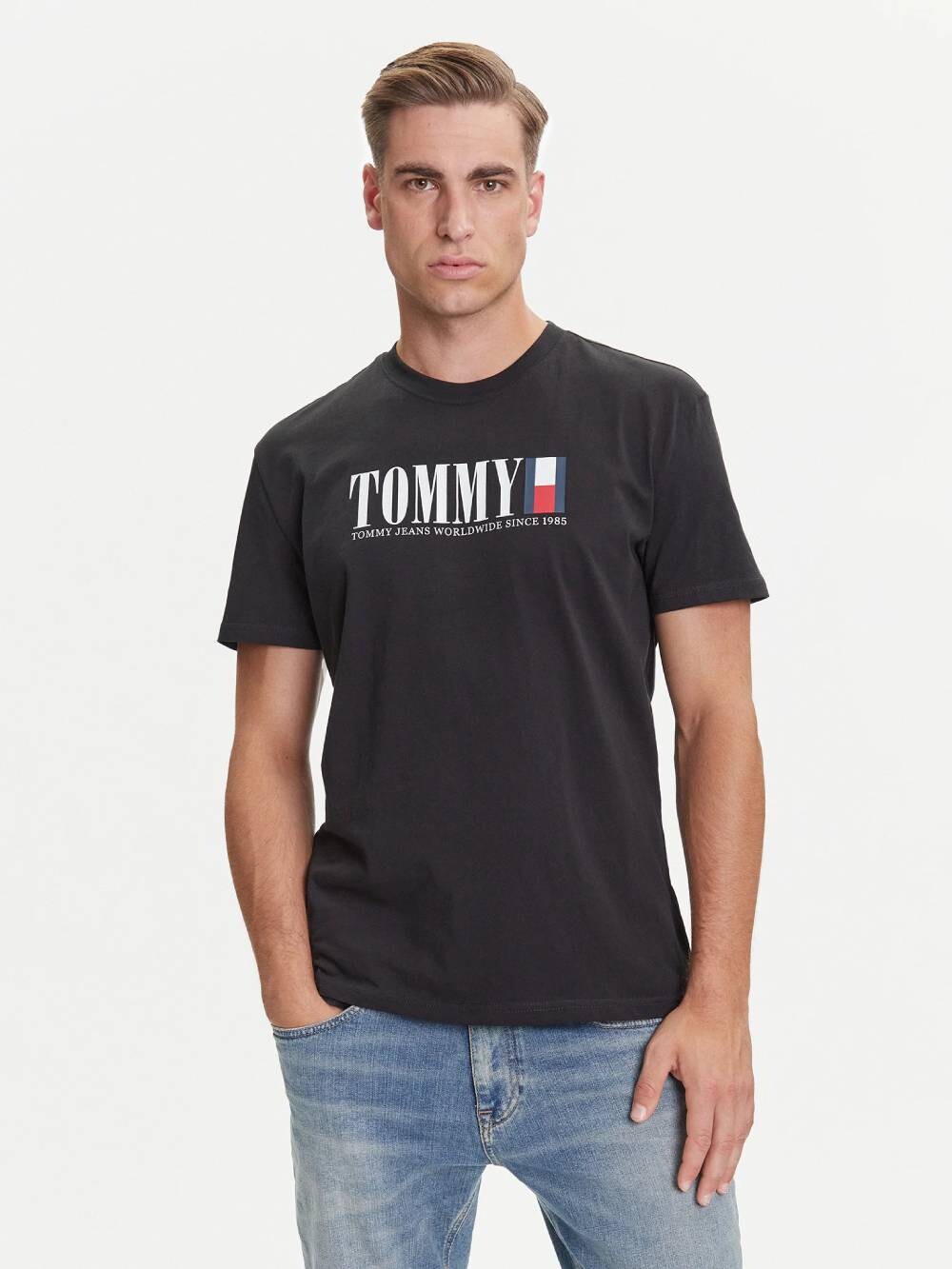 Tommy Jeans pánské černé triko DM0DM21941 S