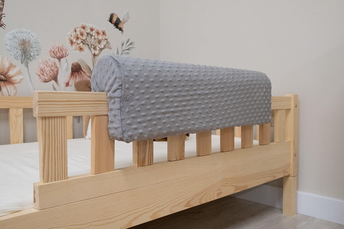 Chránič na postel Ourbaby - temně šedá 50 cm