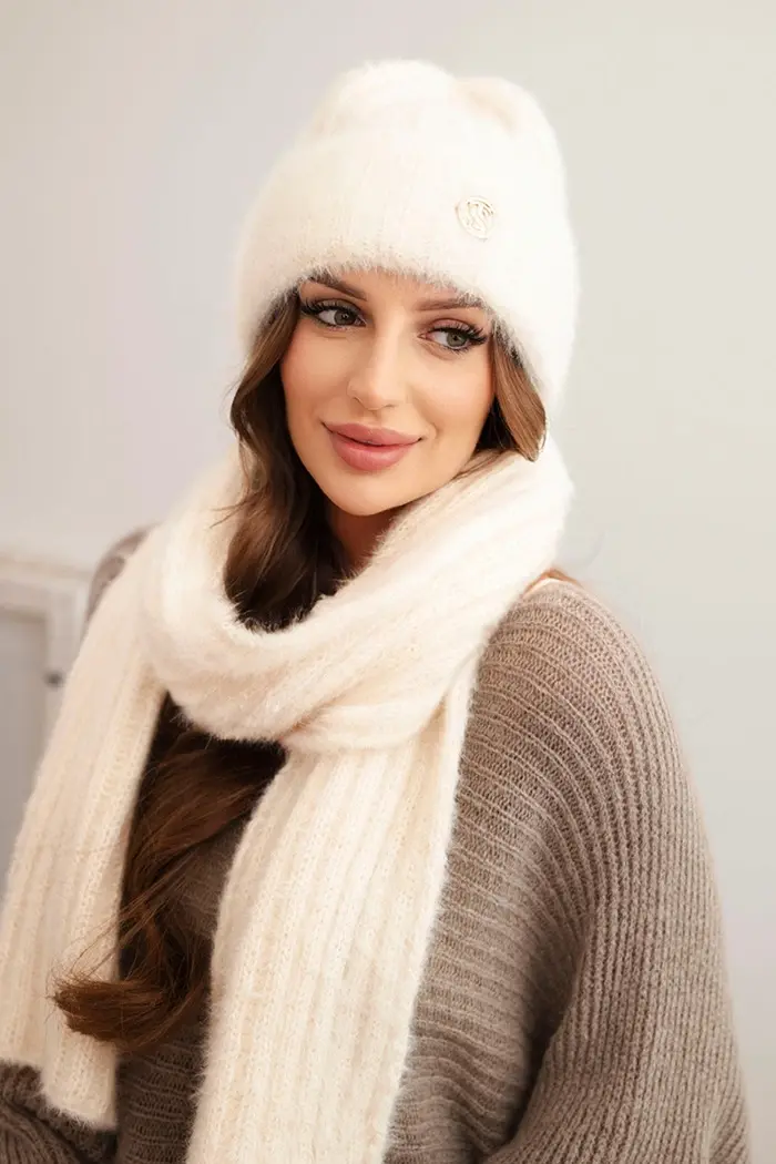 Kesi Dámský komplet čepice a dlouhého šálu z měkké příze ecru