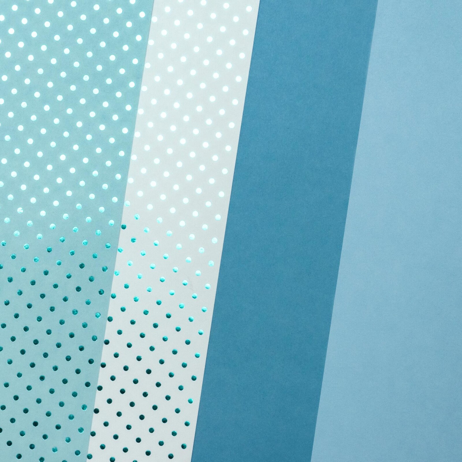 Galeria Papieru Ozdobný papír A4 - 190-210 g/m2, mix barev, modrý, puntíky, 12 listů