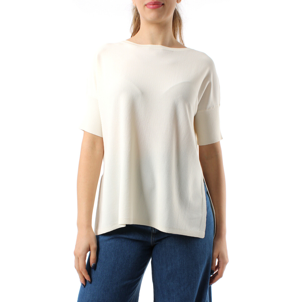 Iblues  NOTABLE  Bílá