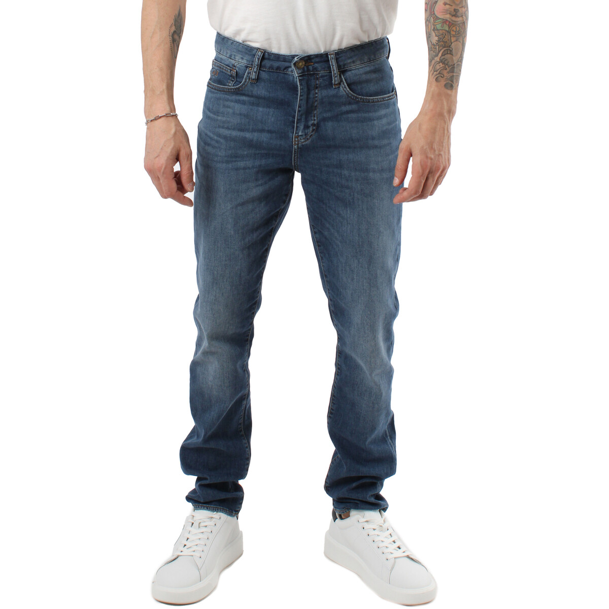 EAX  XM000070AF13089  Modrá