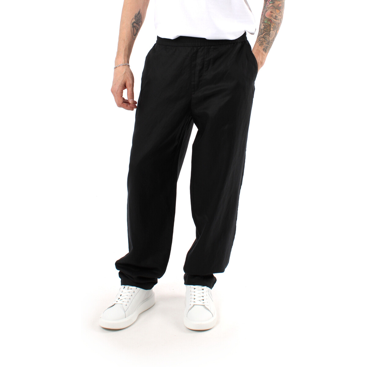 EAX  XM000655AF13180  Černá