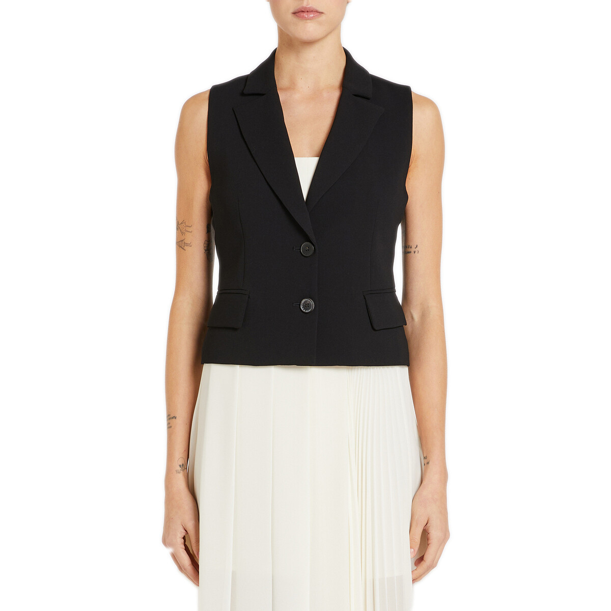 Marella  NAFTA  Černá