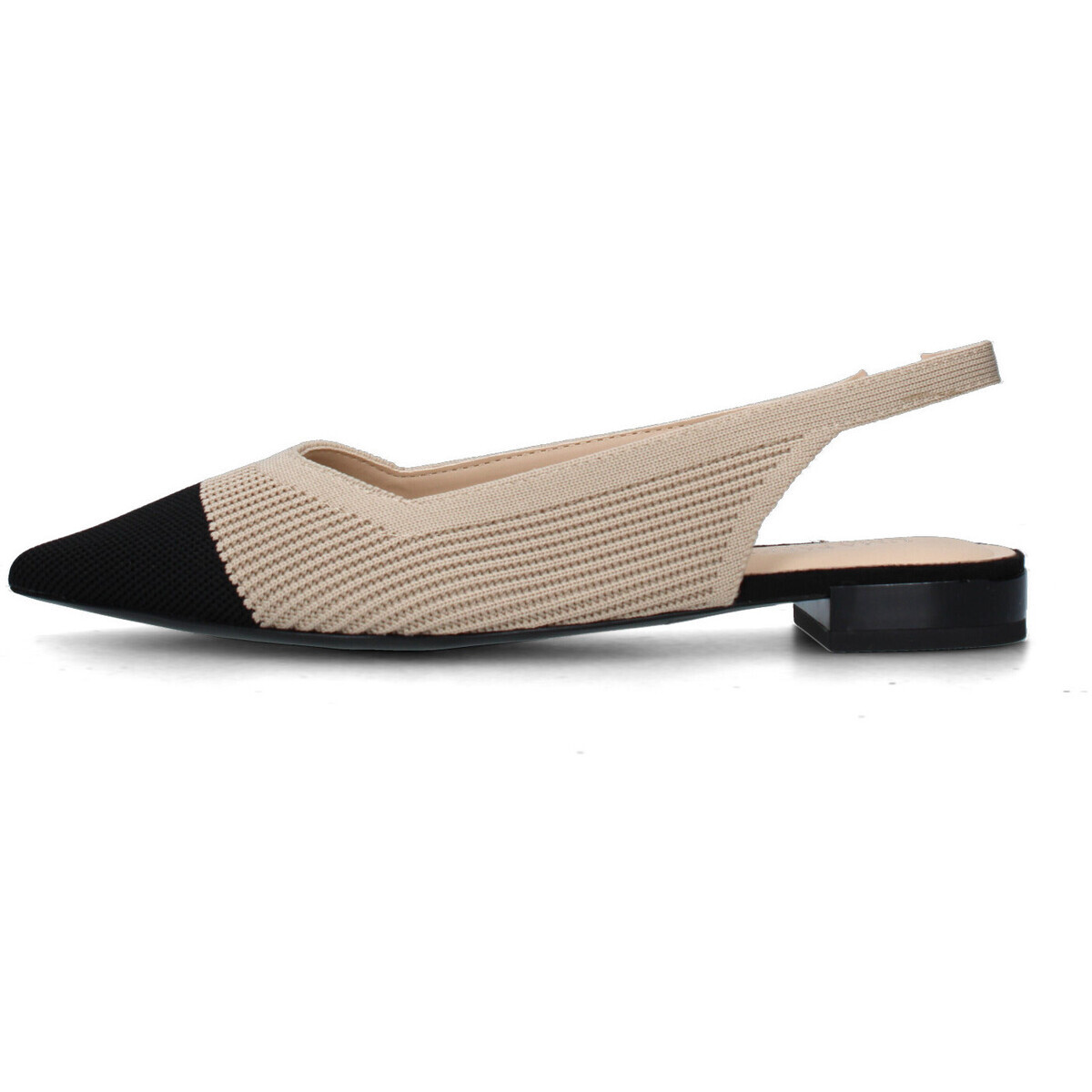 Uma Parker  503.01.25  Černá