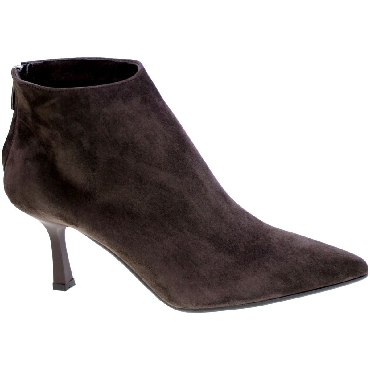 Joy Wendel  146196  Hnědá