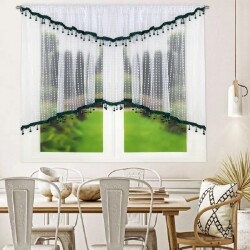 Záclona bílá se zelenými korálky