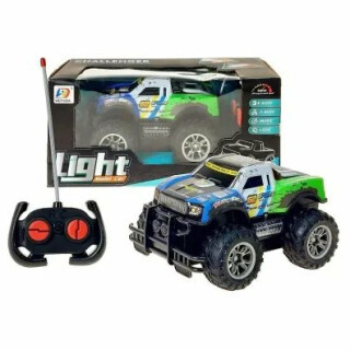 RC terénní auto se světly