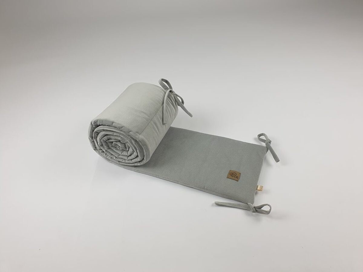 Ochranný mantinel do postýlky - světlé šedá