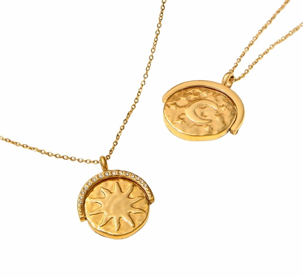 ELENYS Talisman Solune – pozlacený náhrdelník 18K žluté zlato Délka náhrdelníku: 45+5 / max. 50 cm