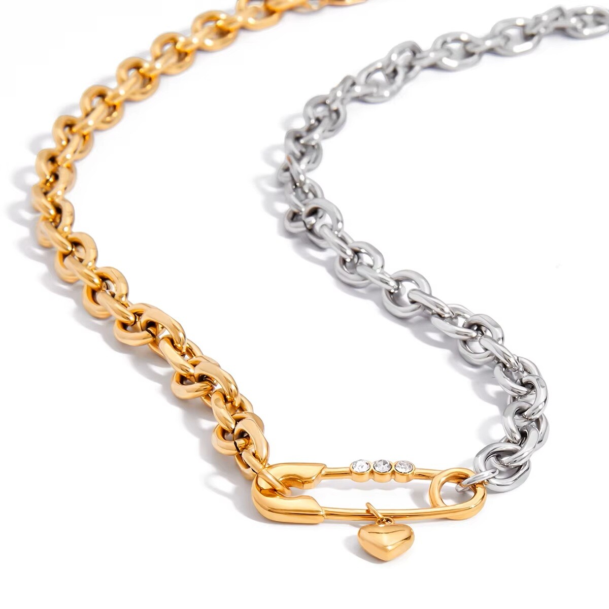 ELENYS Safety Heart – pozlacený náhrdelník 18K žluté zlato Délka: 41+5 cm / max. 46 cm