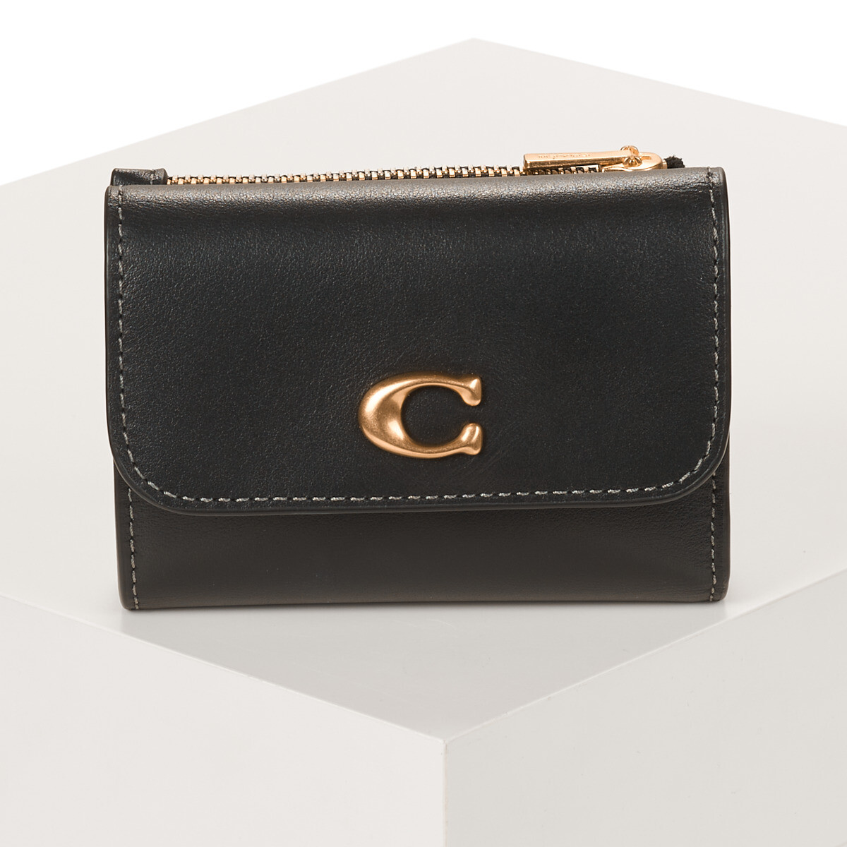 Coach  ESSENTIAL CARD HOLDER WALLET  Černá