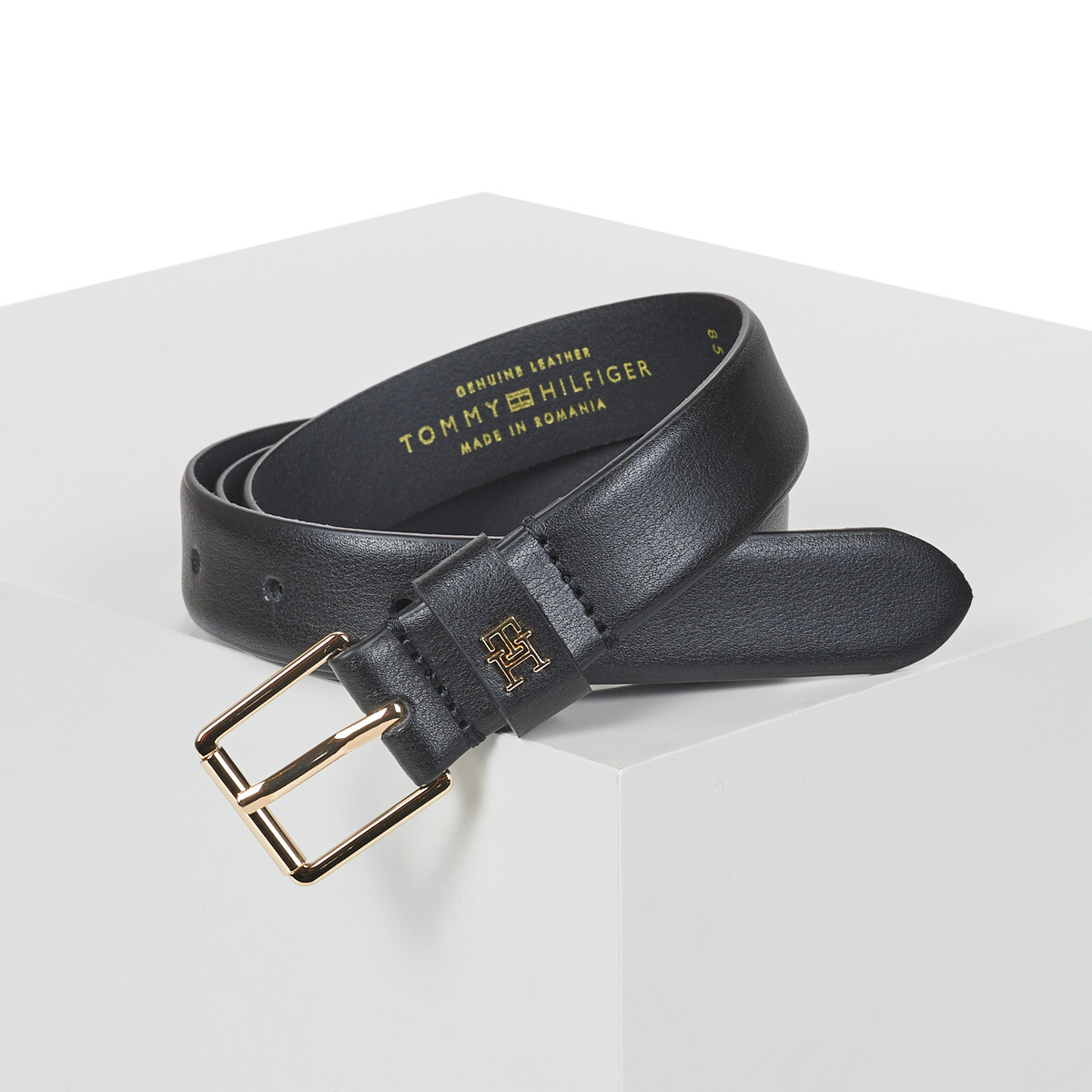 Tommy Hilfiger  TH SQUARE 2.5 GO  Černá