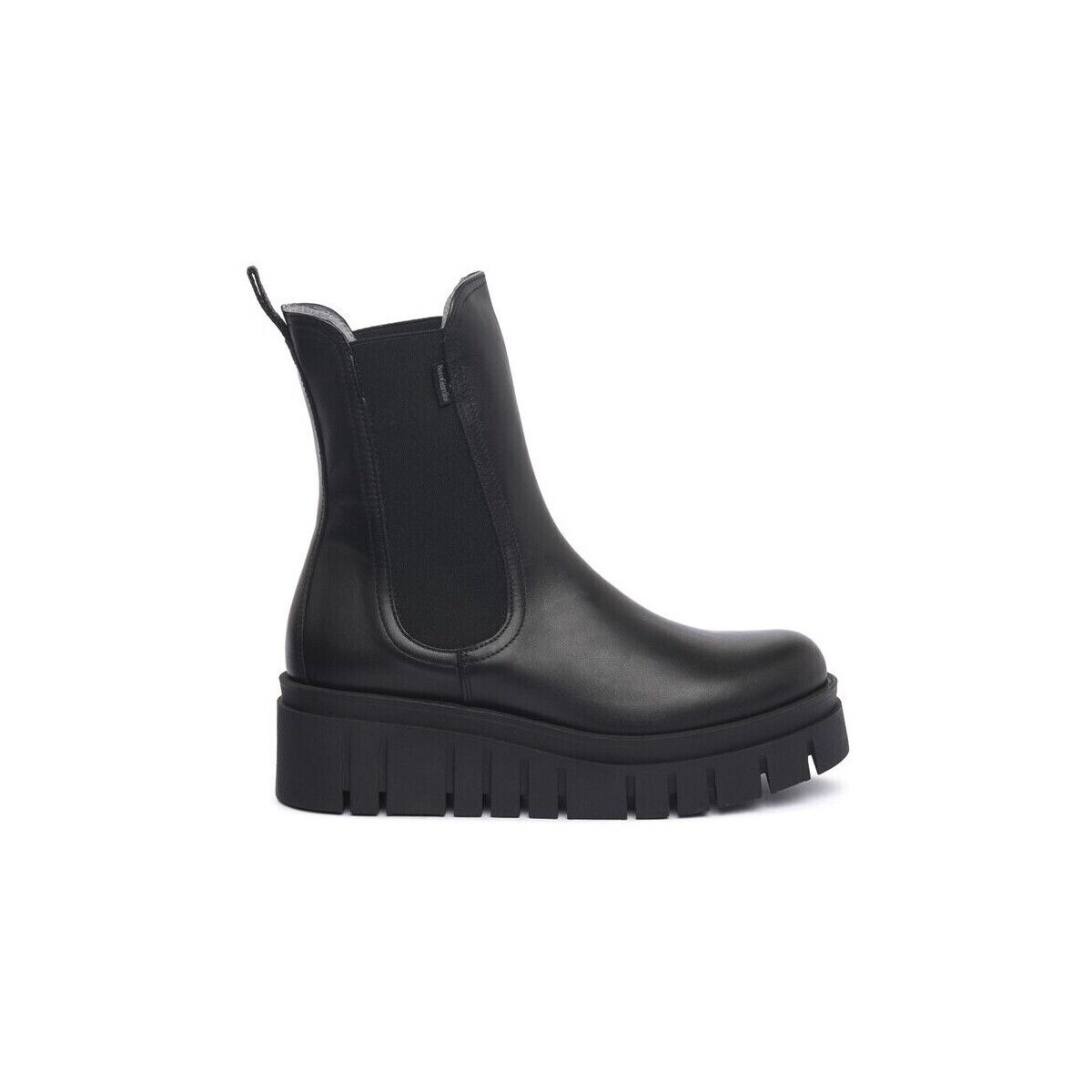 NeroGiardini  309090100  Černá