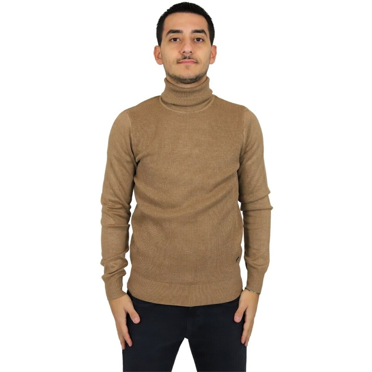 Take Two  UT00463  Černá