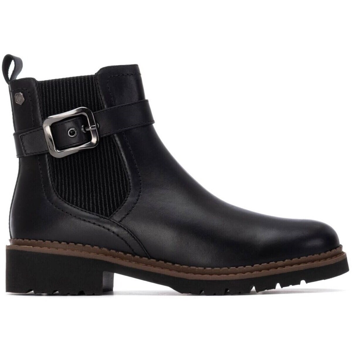 Carmela  162491  Černá