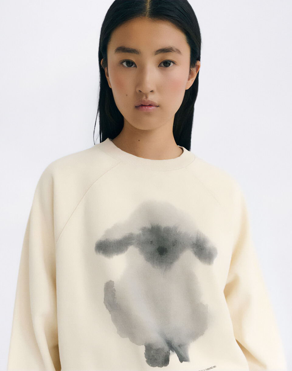 Thinking MU Cloud Sheep Bonnie Sweatshirt WHITE XS