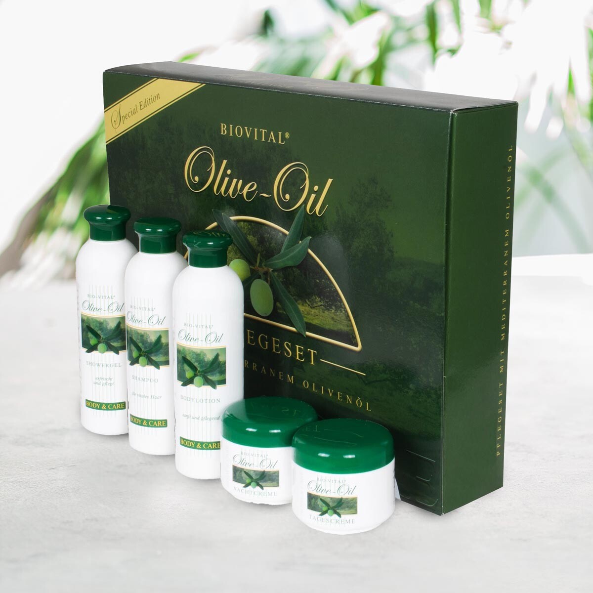 PM Euro Trading Pečující sada s olivovým olejem, 5dílná