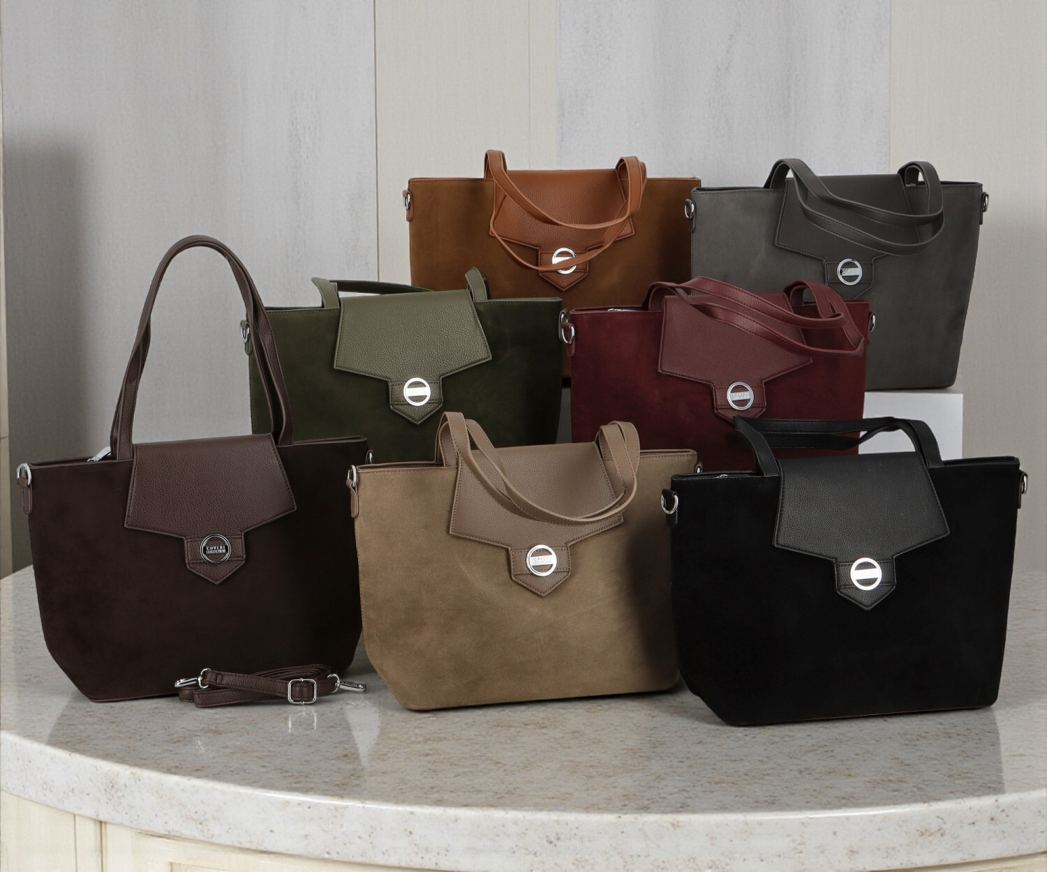 Trendy dámská koženková kabelka na rameno Coveri Hilari, tmavě zelená