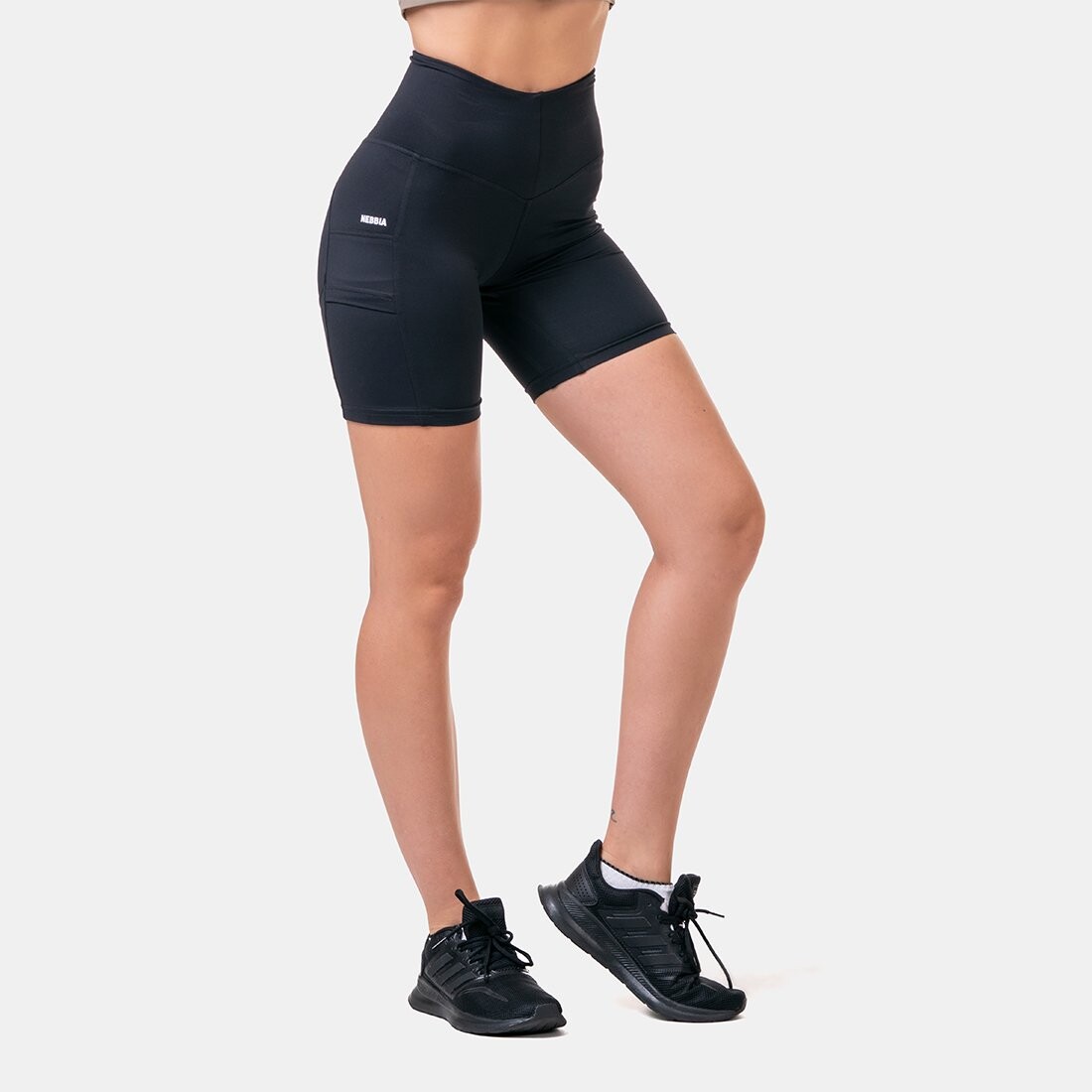 NEBBIA Dámské šortky Biker Fit & Smart Black