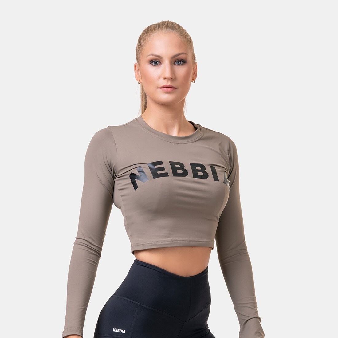 NEBBIA Dámské tričko Crop Top Sporty Hero Long Sleeves Mocha