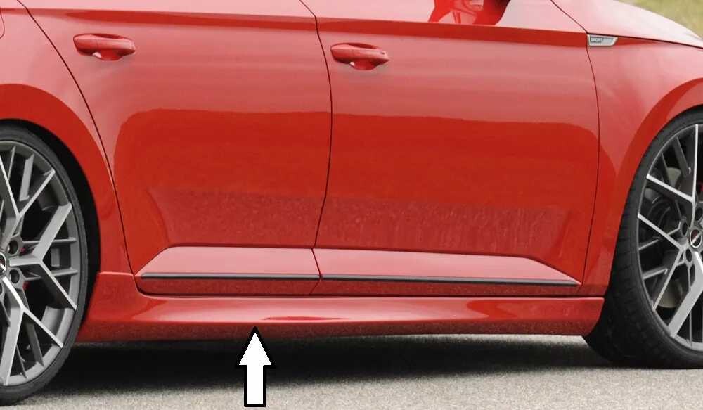 Rieger Tuning Rieger boční práh mont. strana levá pro Škoda Superb III 3T, 3V combi, sedan vč. faceliftu, r.v. 03/15-10/18, 11/18-, plast ABS bez povrchové úpravy