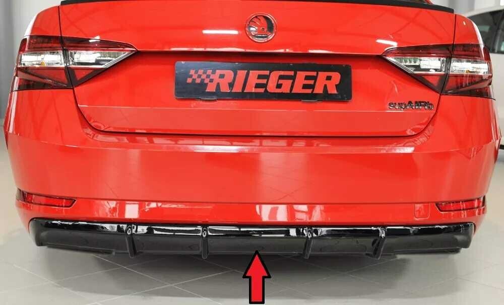 Rieger Tuning Rieger vložka zadního nárazníku pro Škoda Superb III 3T, 3V combi, sedan vč. faceliftu, plast ABS lakovaný do černé lesklé barvy, pro vozy bez tažného zařízení