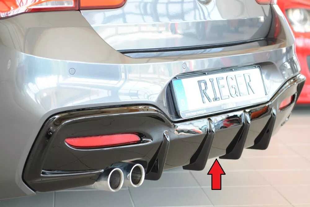Rieger Tuning Rieger Heckeinsatz (Typ: 88171) pro BMW řada 1 F21 sedan / 2-dvéř., plast ABS lakovaný do černé lesklé barvy