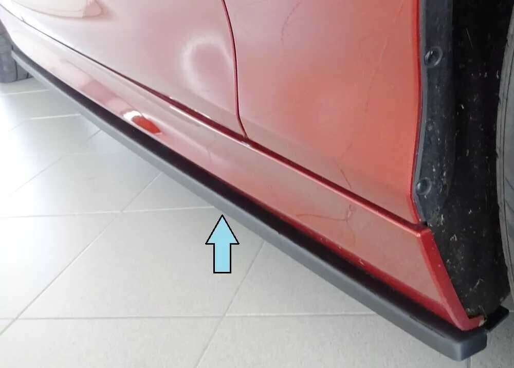 Rieger Tuning Rieger spoiler pod boční práh mont. strana pravá pro BMW řada 1 F21 sedan / 2-dvéř., r.v. 09/12-03/2015, plast ABS bez povrchové úpravy