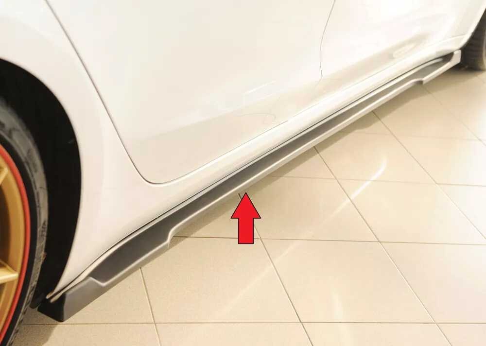 Rieger Tuning Rieger spoiler pod boční práh mont. strana pravá pro Tesla Model 3 003, r.v. 06/18-, plast ABS bez povrchové úpravy
