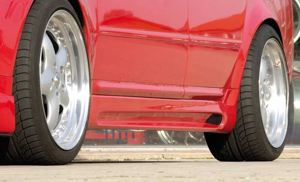 Rieger Tuning Rieger boční práh mont. strana levá pro Audi A6 4B avant, sedan vč. faceliftu, r.v. 01/97-06/01, 07/01-, plast ABS bez povrchové úpravy, s prolisem a výřezem