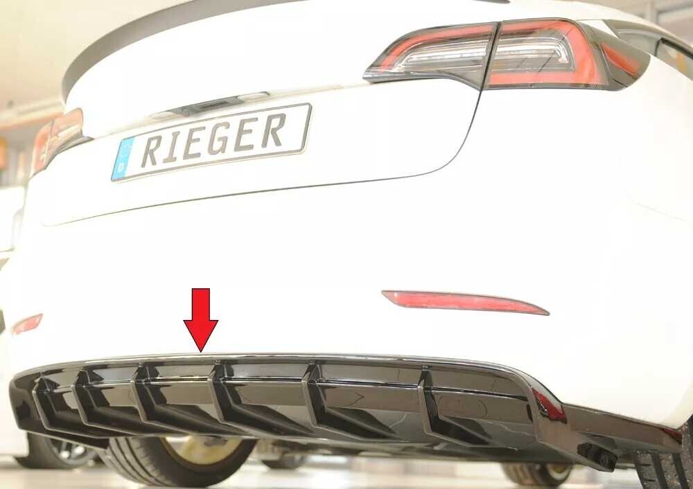 Rieger Tuning Rieger vložka zadního nárazníku pro Tesla Model 3 003, plast ABS lakovaný do černé lesklé barvy