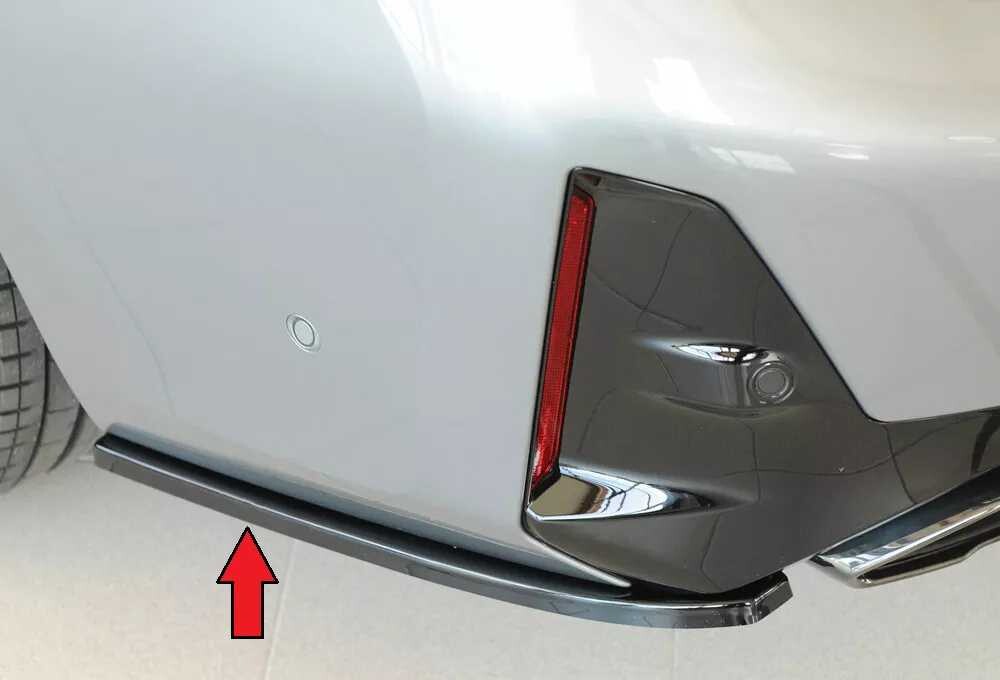 Rieger Tuning Rieger spoiler pod zadní nárazník na levé straně pro BMW řada 3 G21 touring r.v. 07/22-, plast ABS lakovaný do černé lesklé barvy