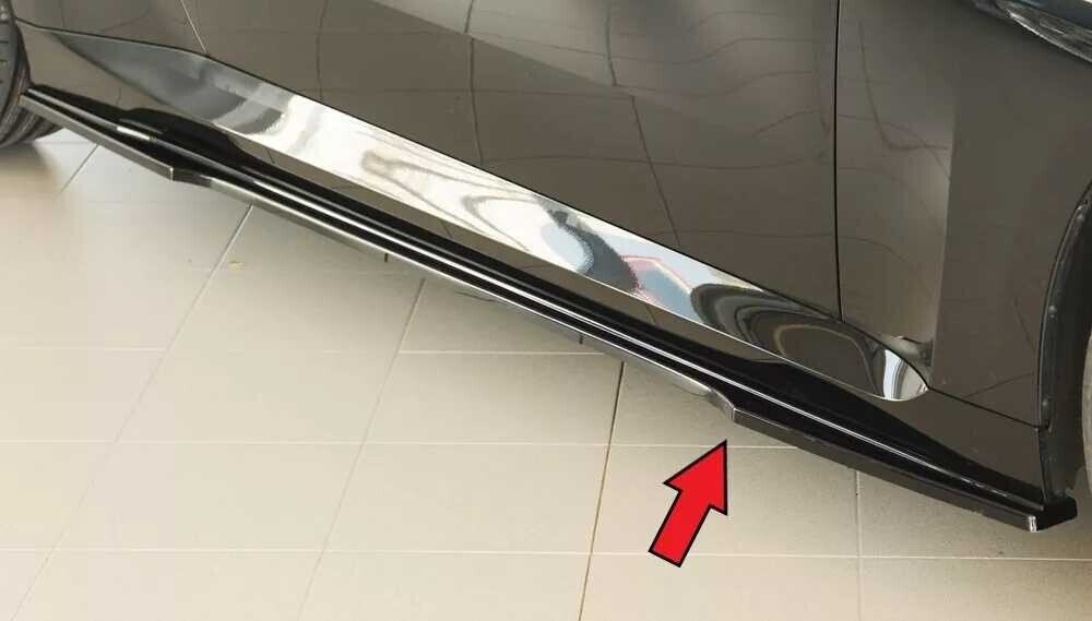 Rieger Tuning Rieger spoiler pod boční práh mont. strana pravá pro BMW řada 2 G42 kupé, 07/21-, plast ABS lakovaný do černé lesklé barvy