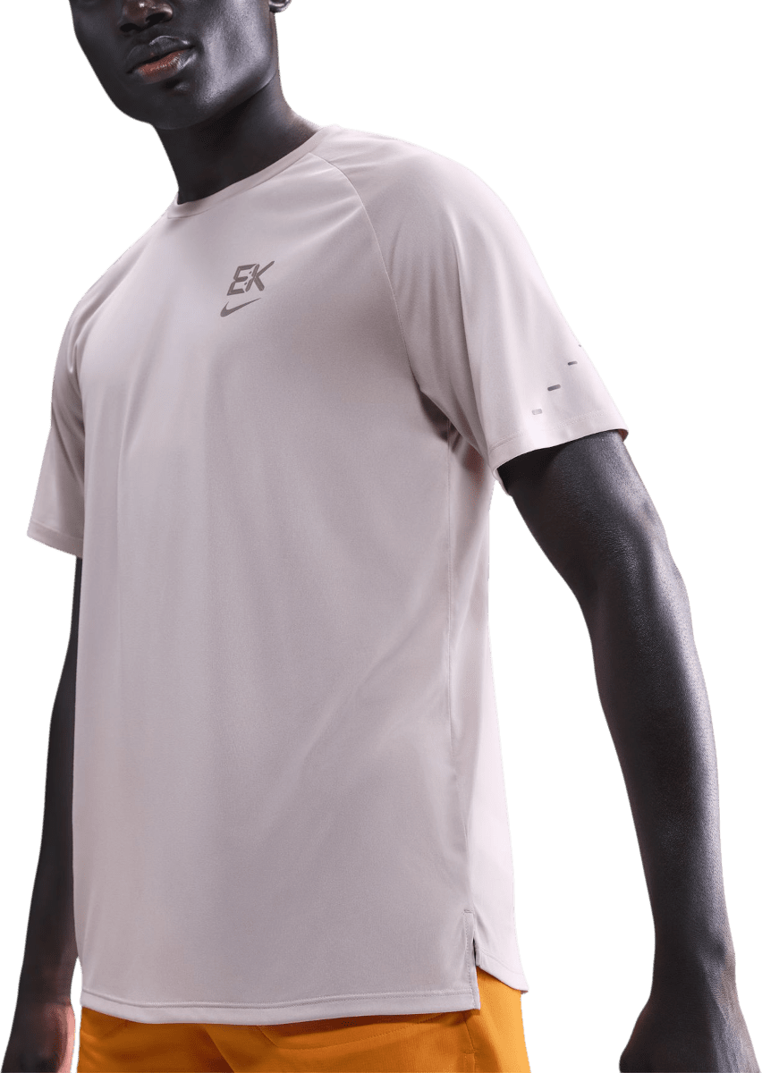 Triko Nike Stride Eliud Kipchoge