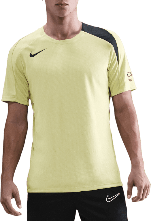 Triko Nike  Dri-FIT Strike Total 90 Training