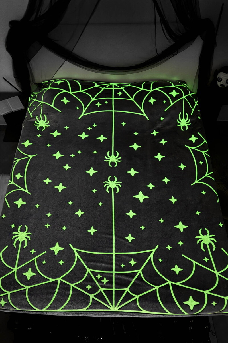 deka (přehoz) KILLSTAR - Spider Space Glow - Black