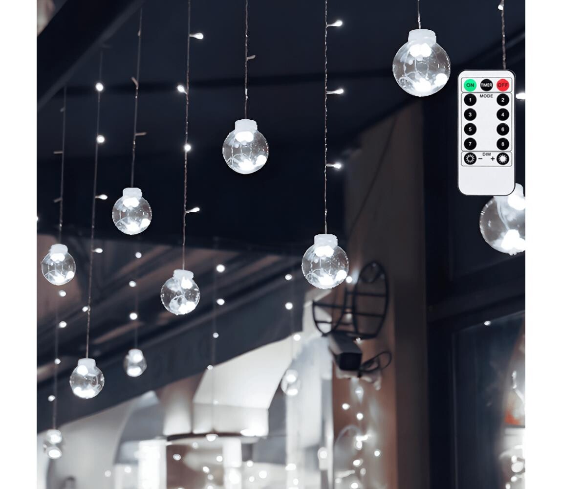 B.V.  - LED Ven. ván. řetěz 120xLED/6W/230V/8 funkcí 3x0,6m IP44 stud bílá+DO B10303S72