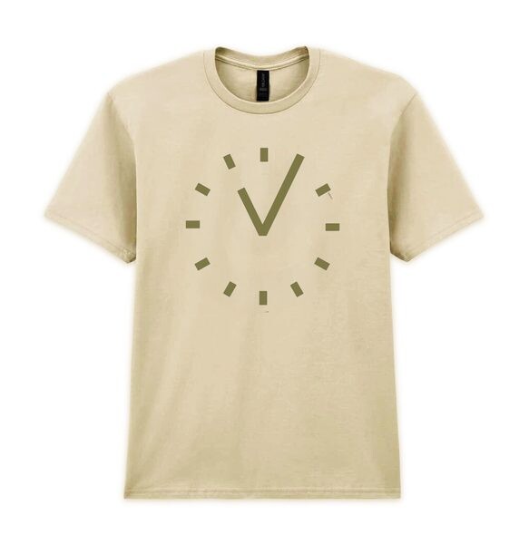 Triko Helveti znak - coyote tan - L