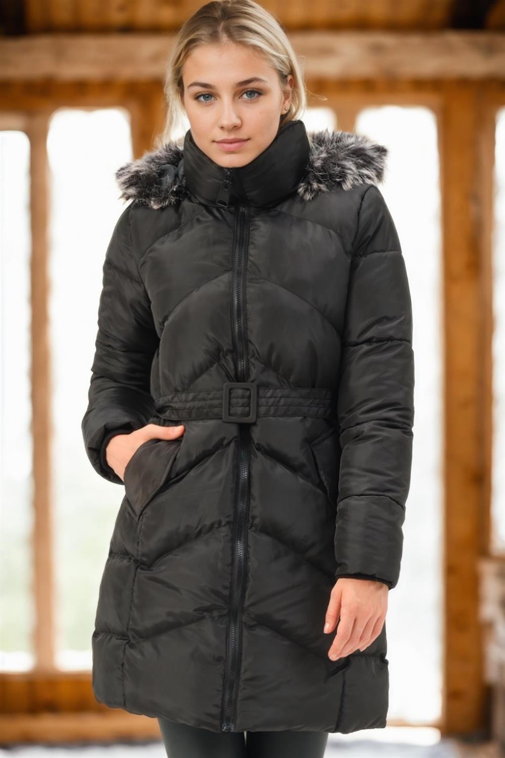 Z9768 DEWBERRY WOMEN'S COAT-BLACK