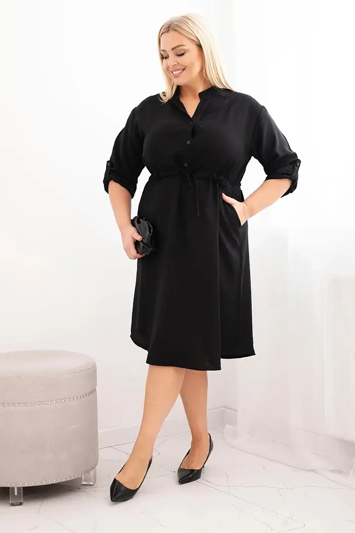 Kesi Włoski Dámské šaty z viskózy Plus Size s knoflíky a vázáním v pase černá