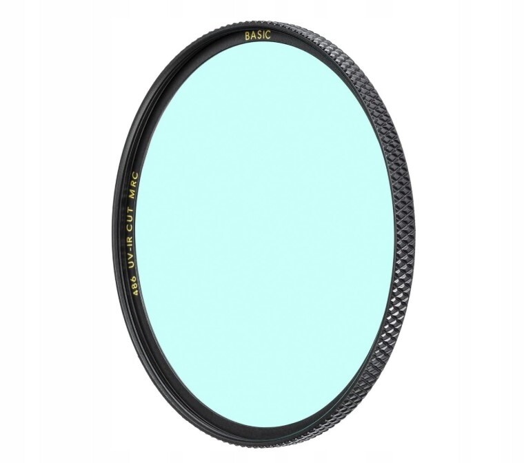 Infračervený a ultrafialový filtr B+w Basic 486 Uv-ir Cut Mrc 1102748 67 mm