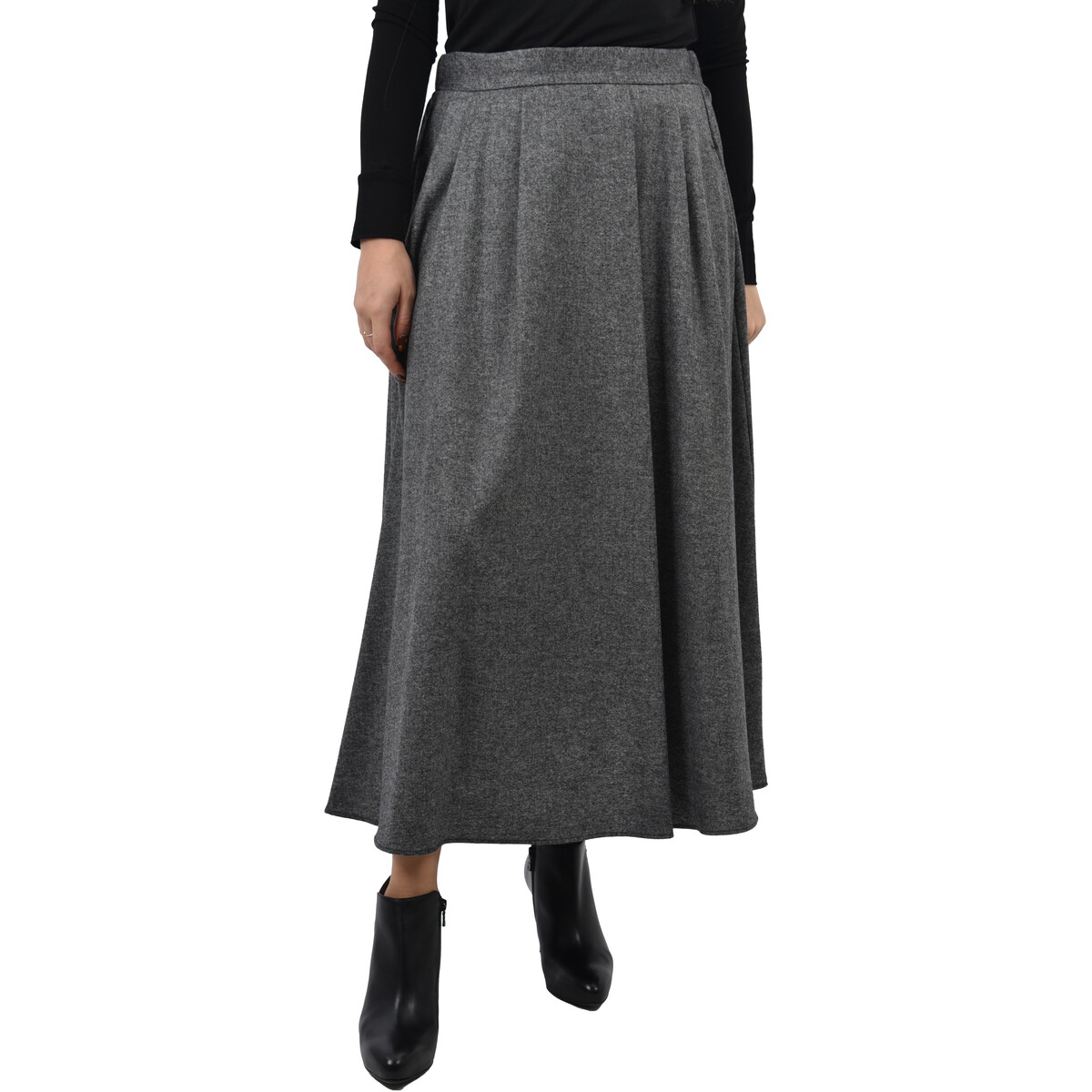 Emme Marella  REFUGE  Šedá